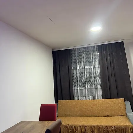 Melvina 1 Apartment *